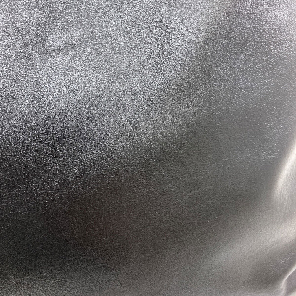 Chanel Logo Tote Bag, Calfskin, Women's - Picture 13 of 16
